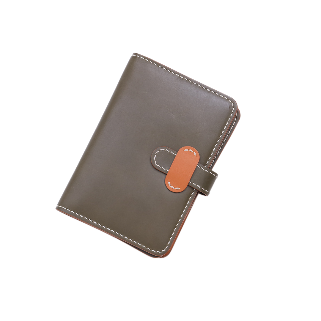 Voyager passport wallet