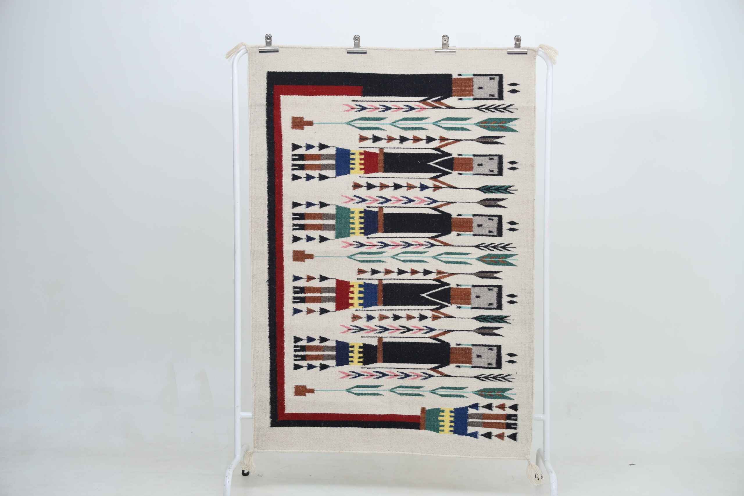 HAND WOVEN NATIVE STYLE COLLECTOR'S GRAND SOUTHWEST RUGS (NHWD)