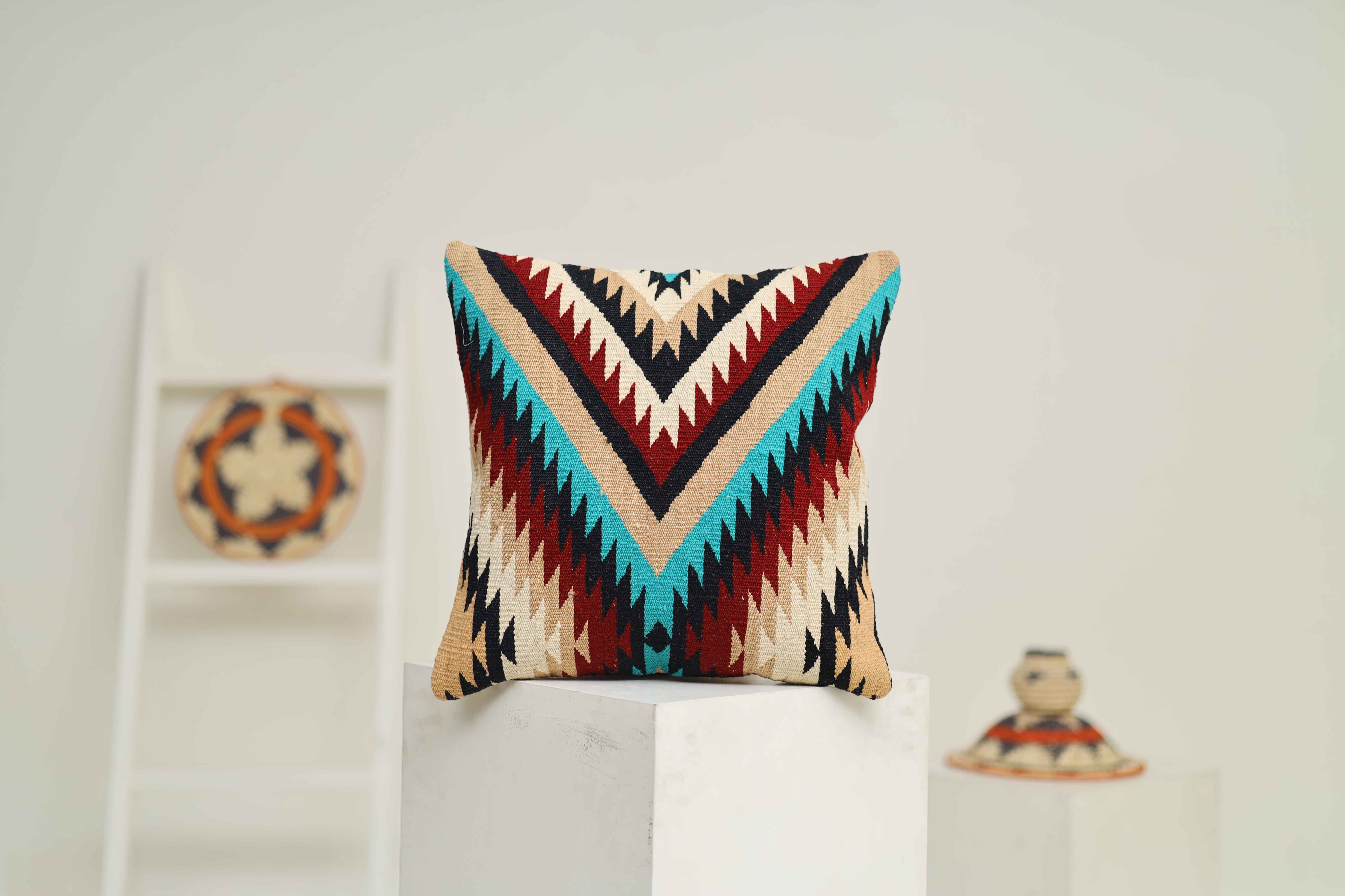 HAND WOVEN THROW CUSHIONS