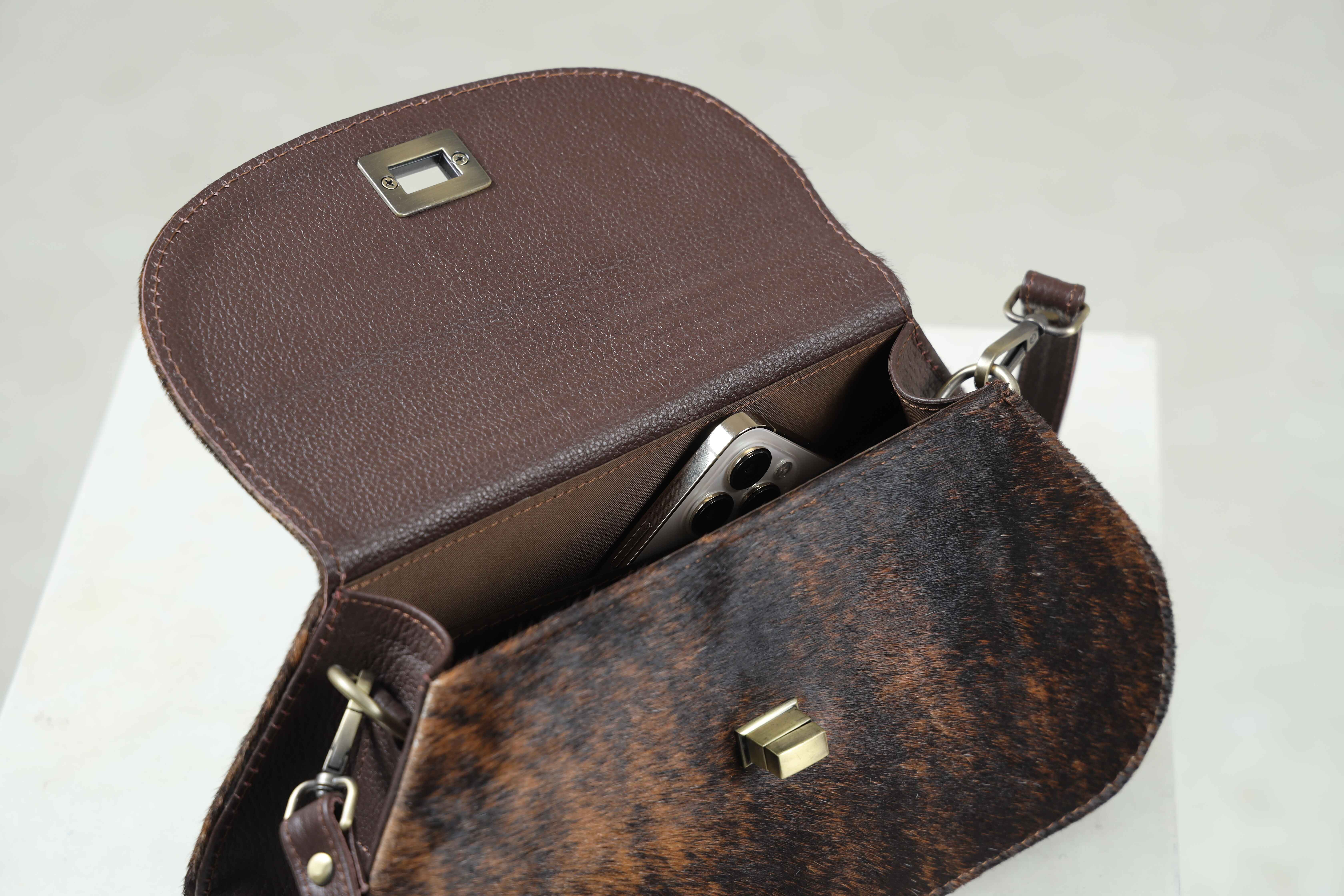 HAIR-ON-CLUTCH