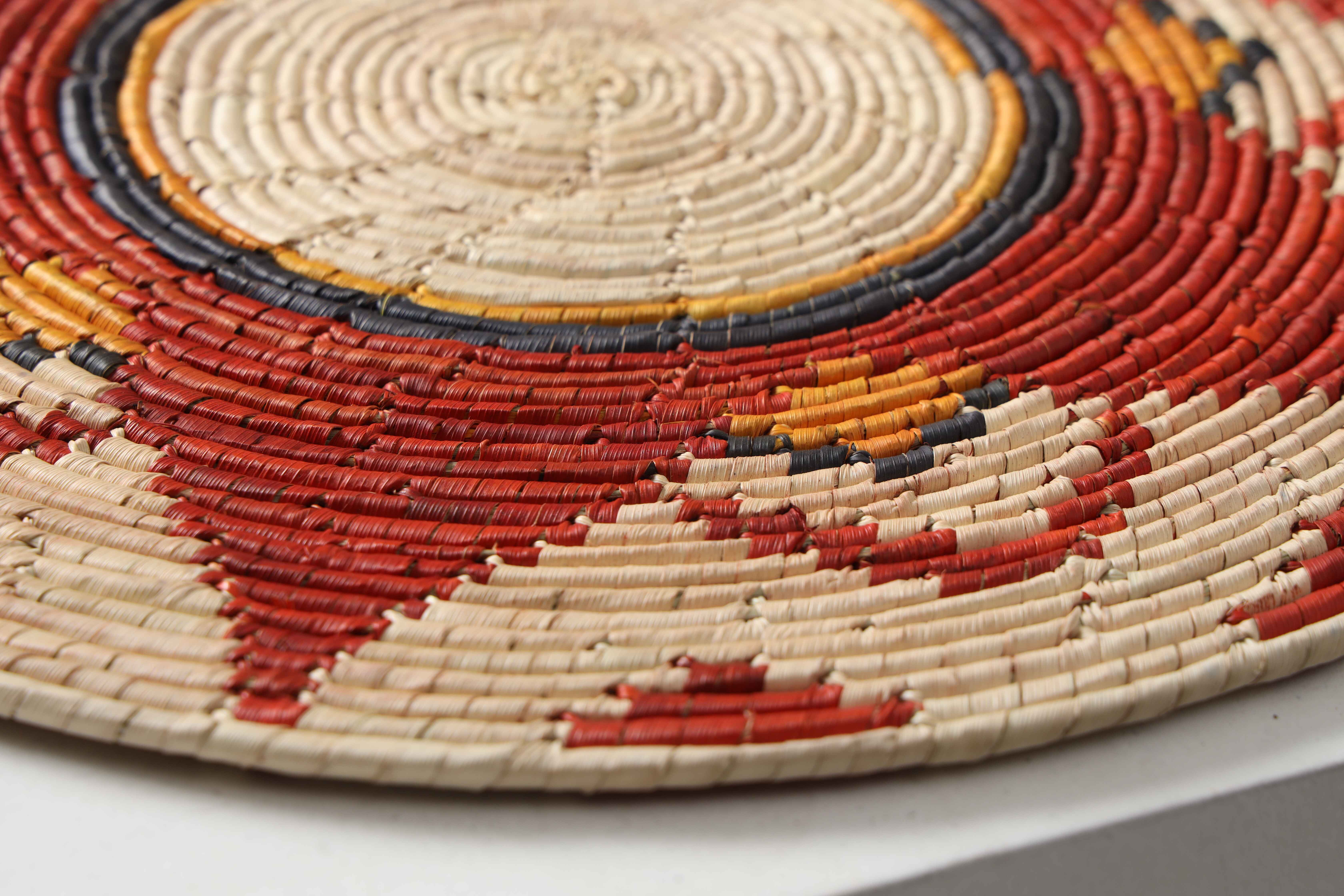 HAND WOVEN THIN MAT BASKETS (NIBV)