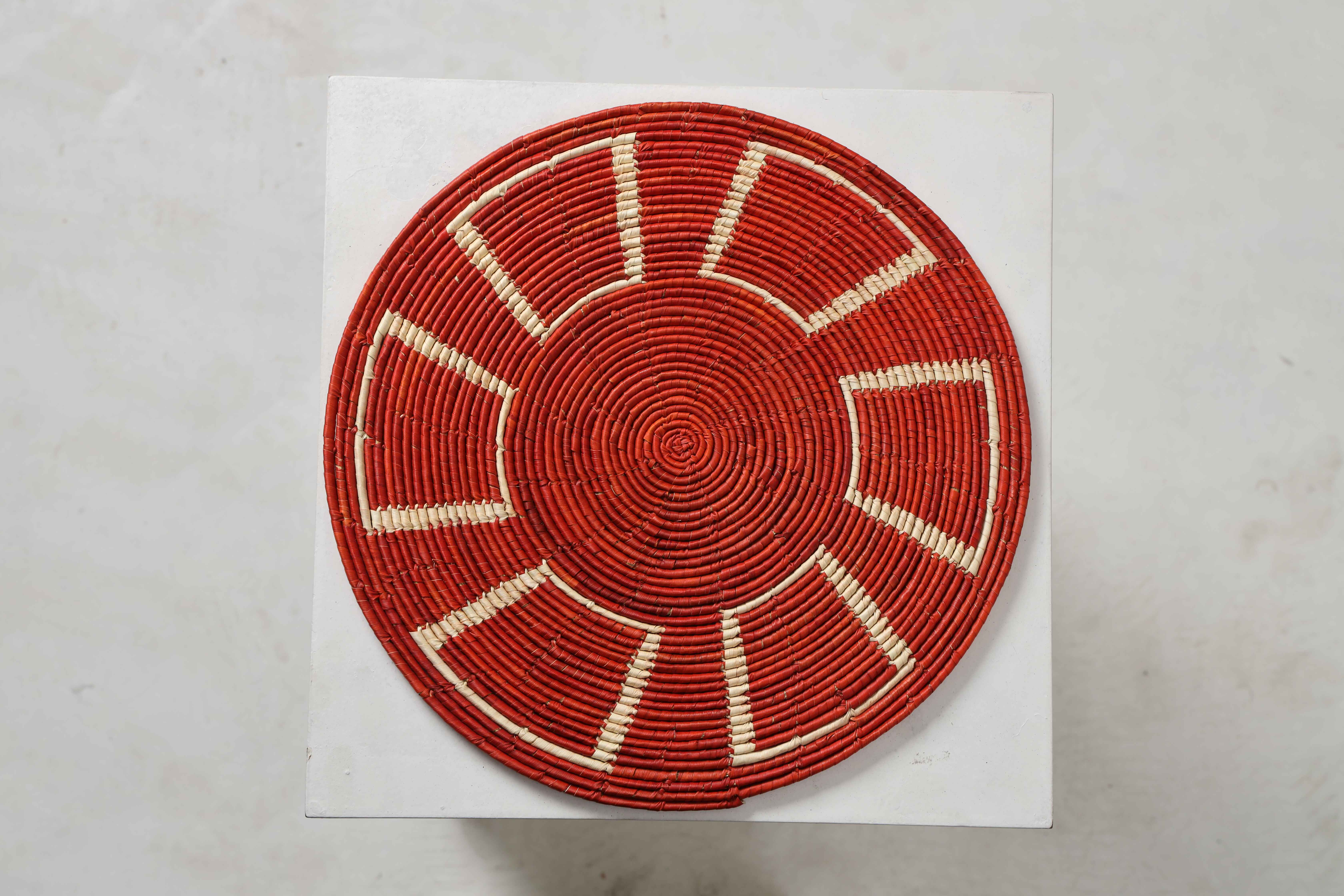 HAND WOVEN THIN MAT BASKETS (NIBV)