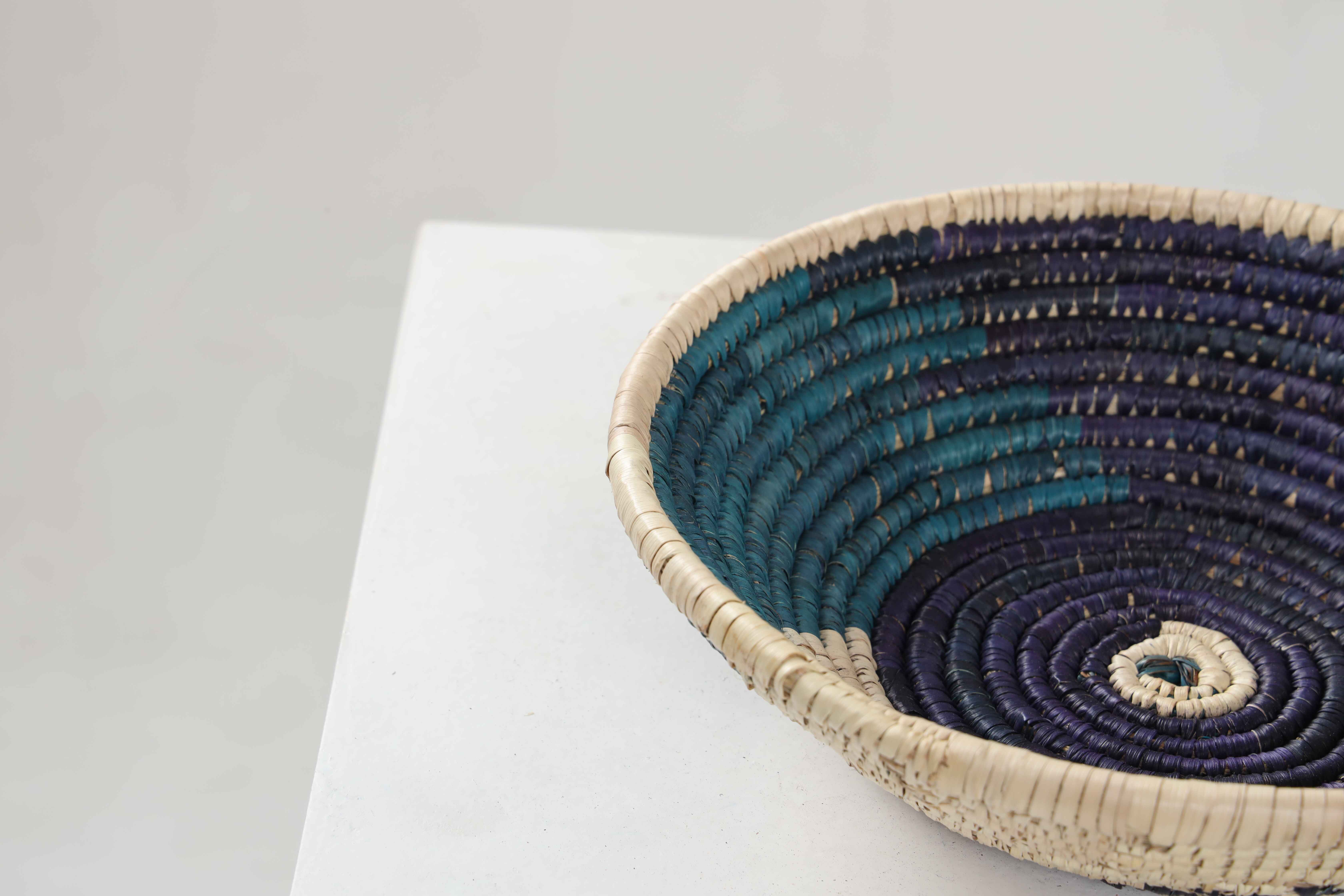 HAND WOVEN HOURSE BASKETS (NHDV)
