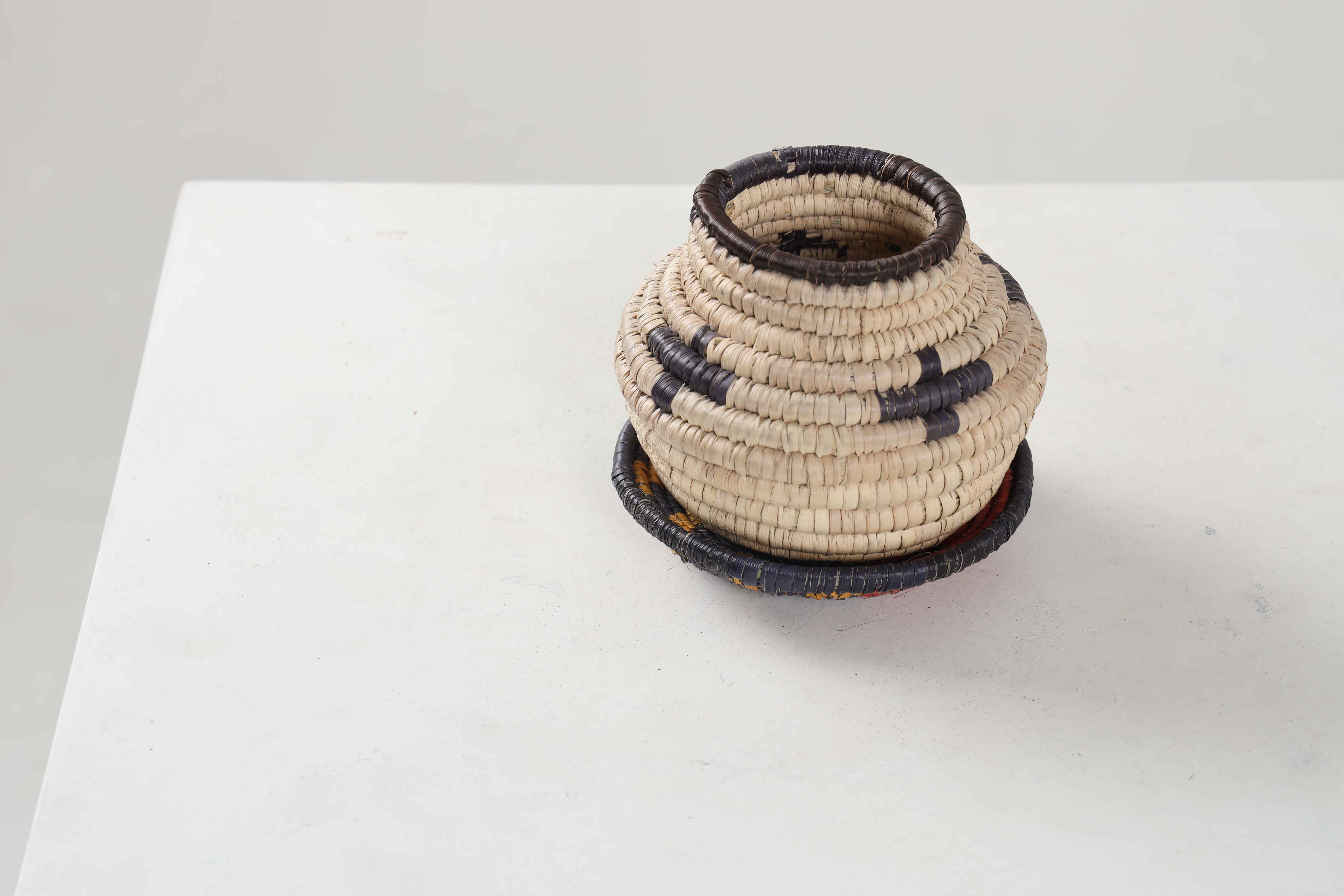 HAND WOVEN MINIATURE-POTTER BASKETS (NJEU)