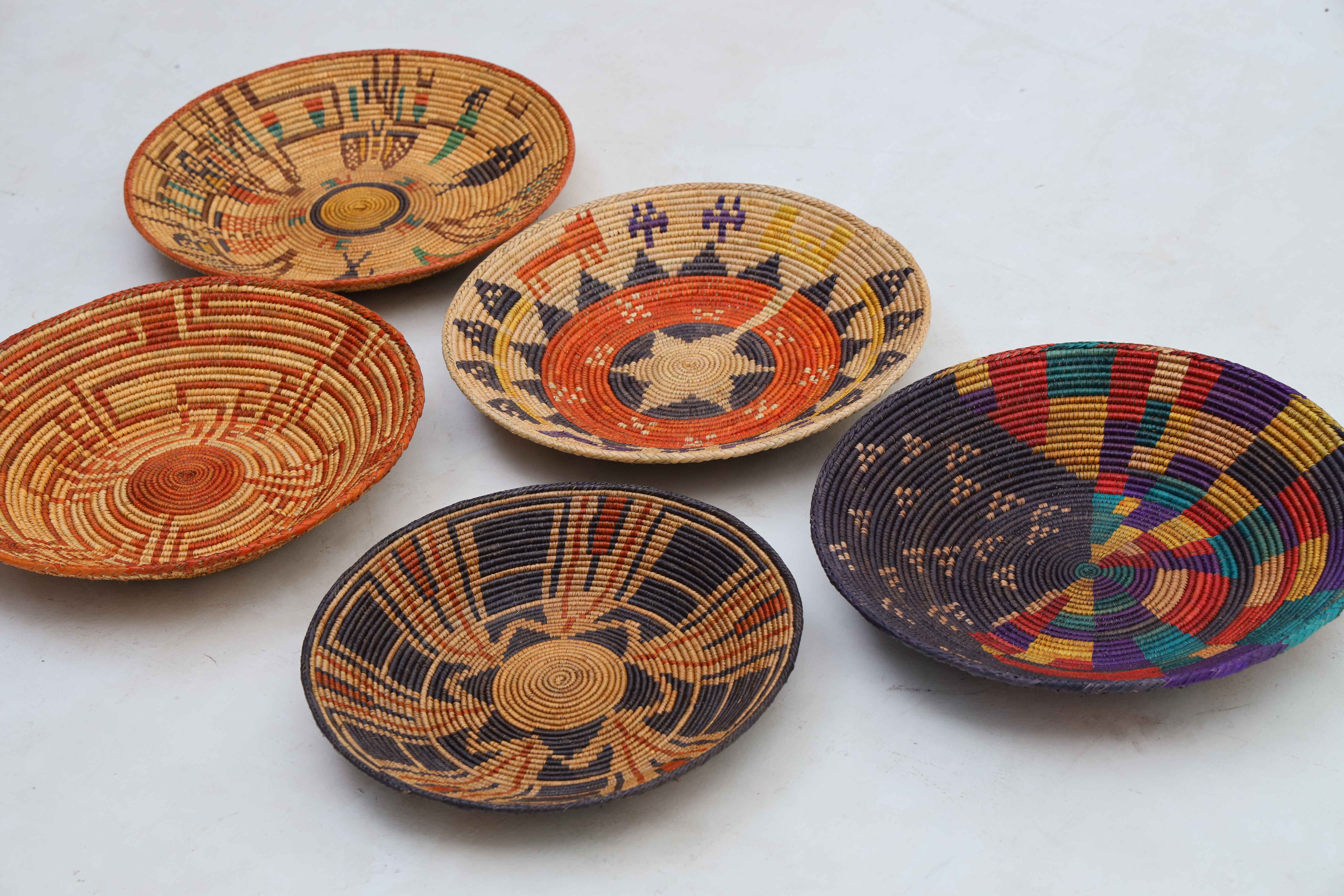 HANDWOVEN COLLECTOR'S GRADE BASKET (NAVP)