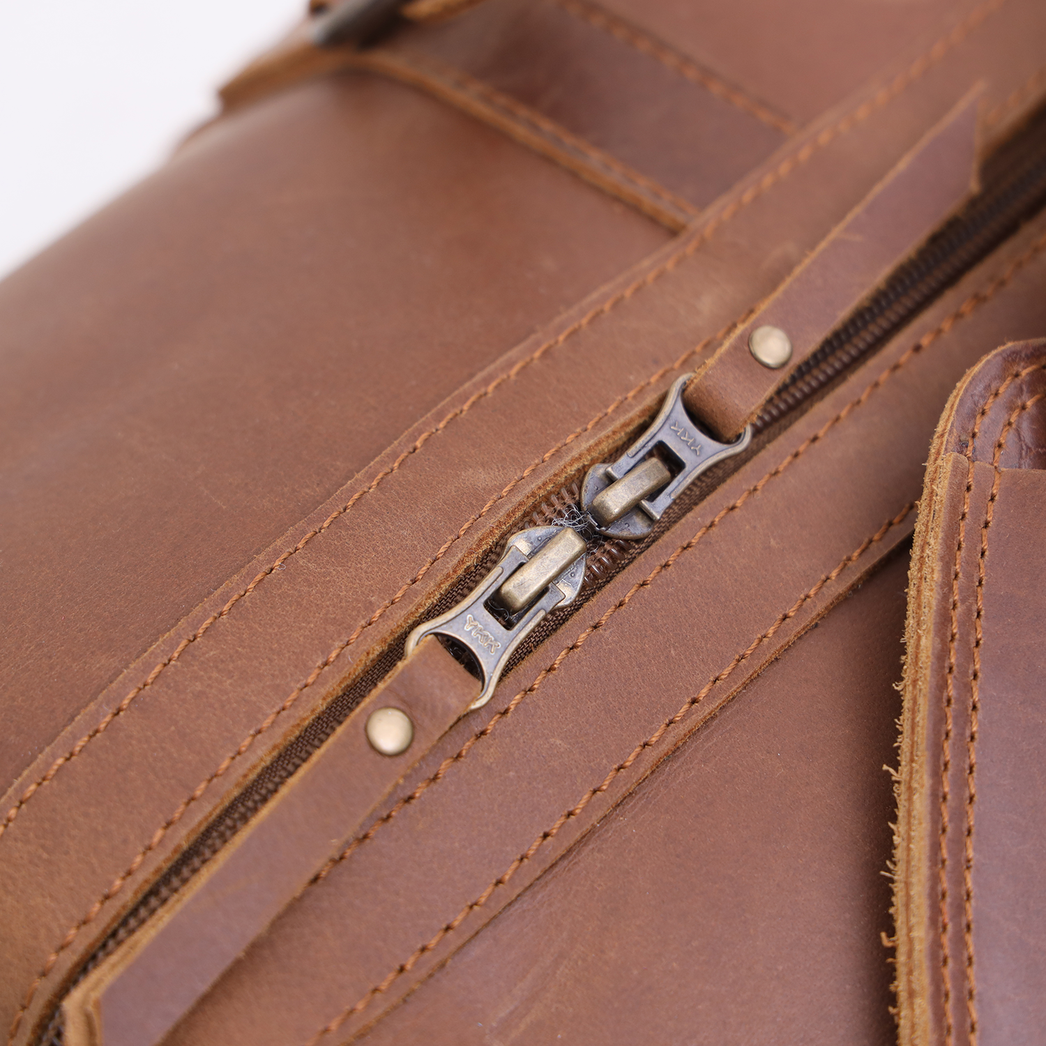 WESTERN RUSTIC DUFFLE BAGS