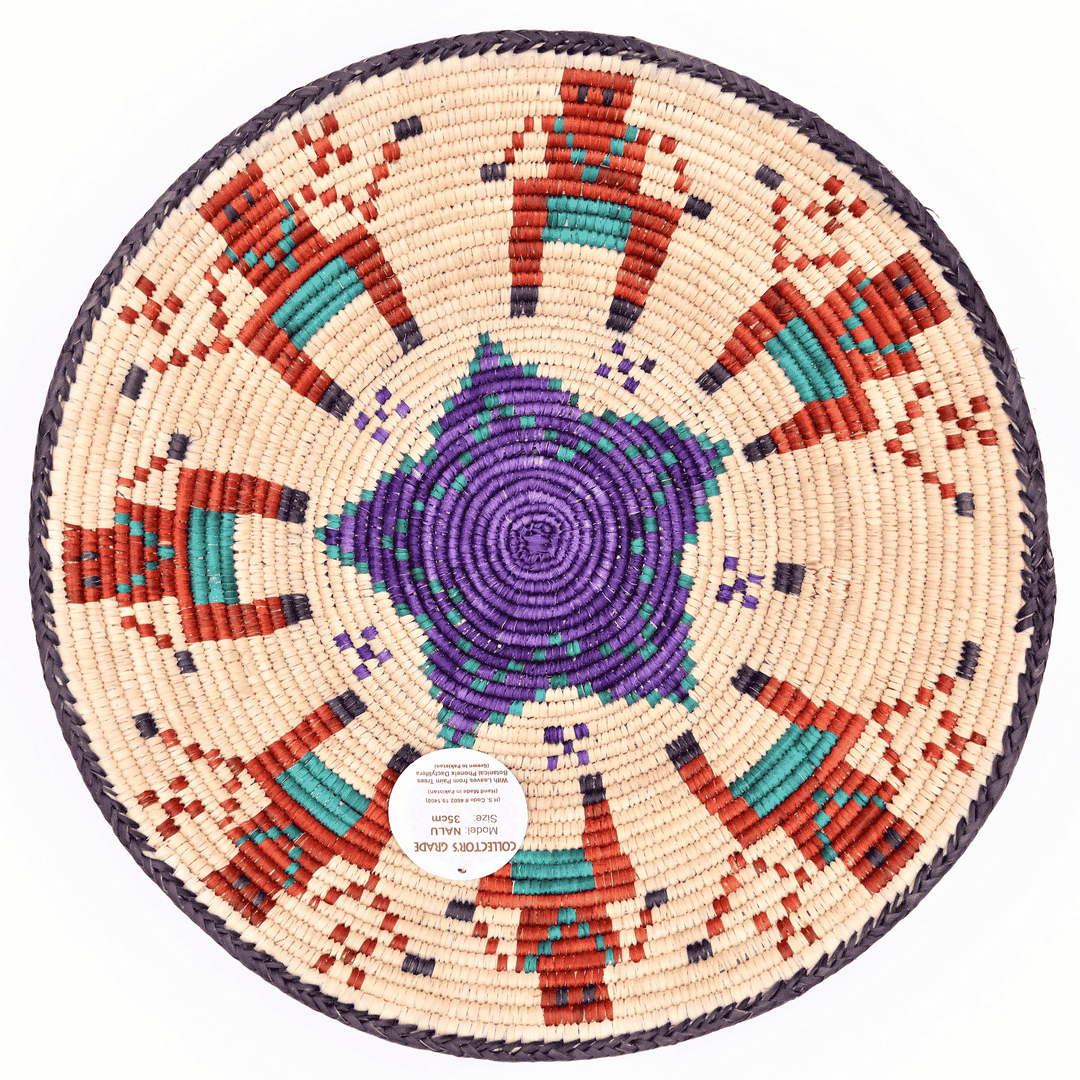HANDWOVEN COLLECTOR'S GRADE BASKET (NAVU)