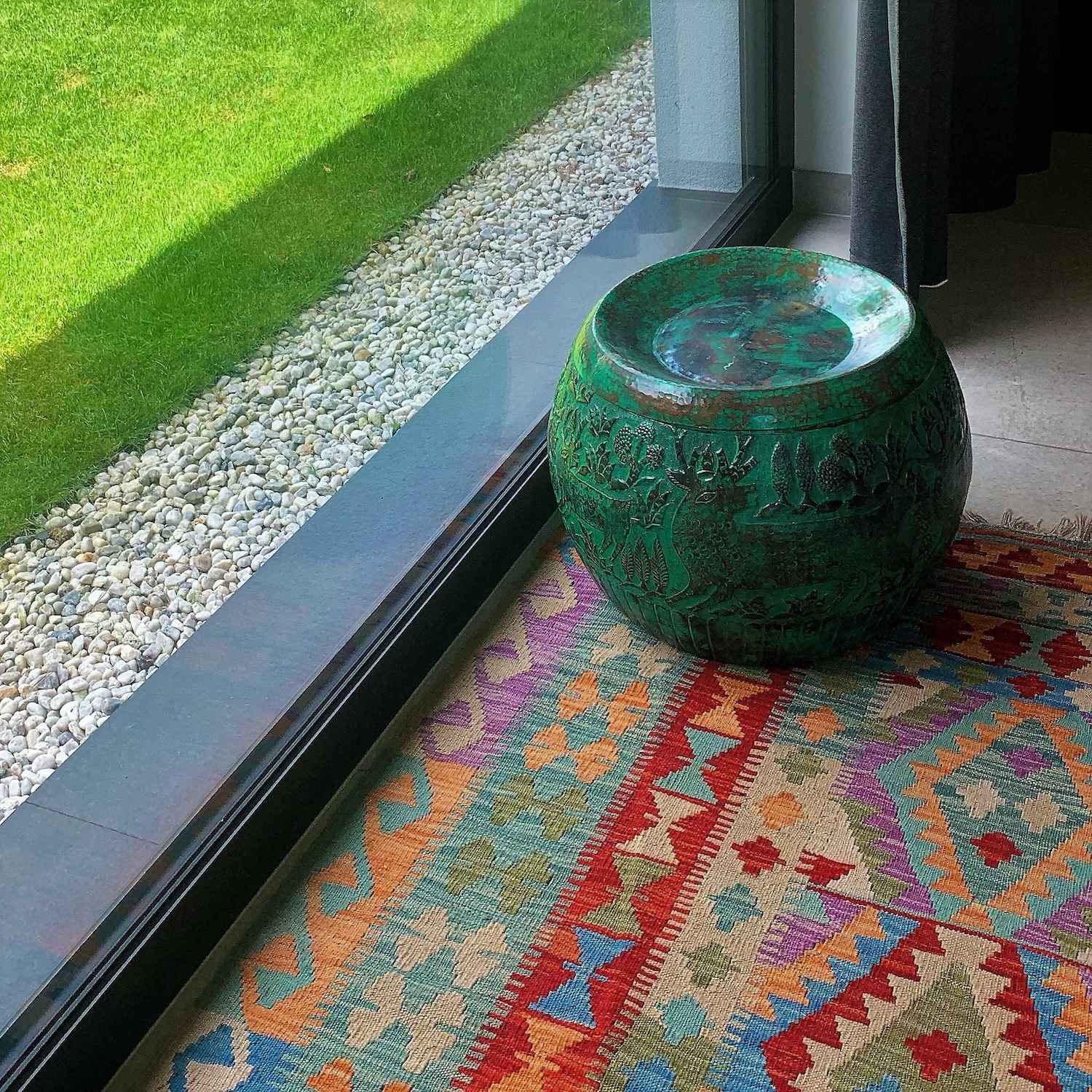 HAND BETEAN COPPER OTTOMAN(NTACO)