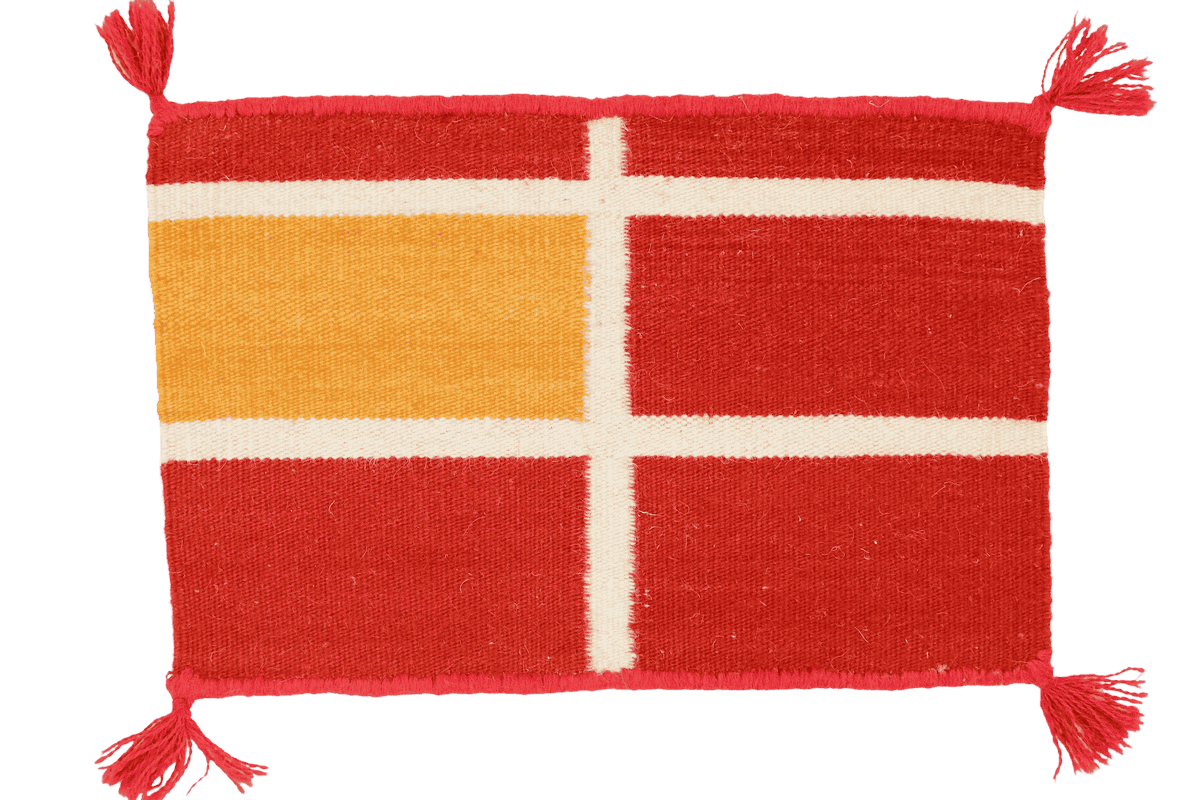 HAND WOVEN TABLE MAT