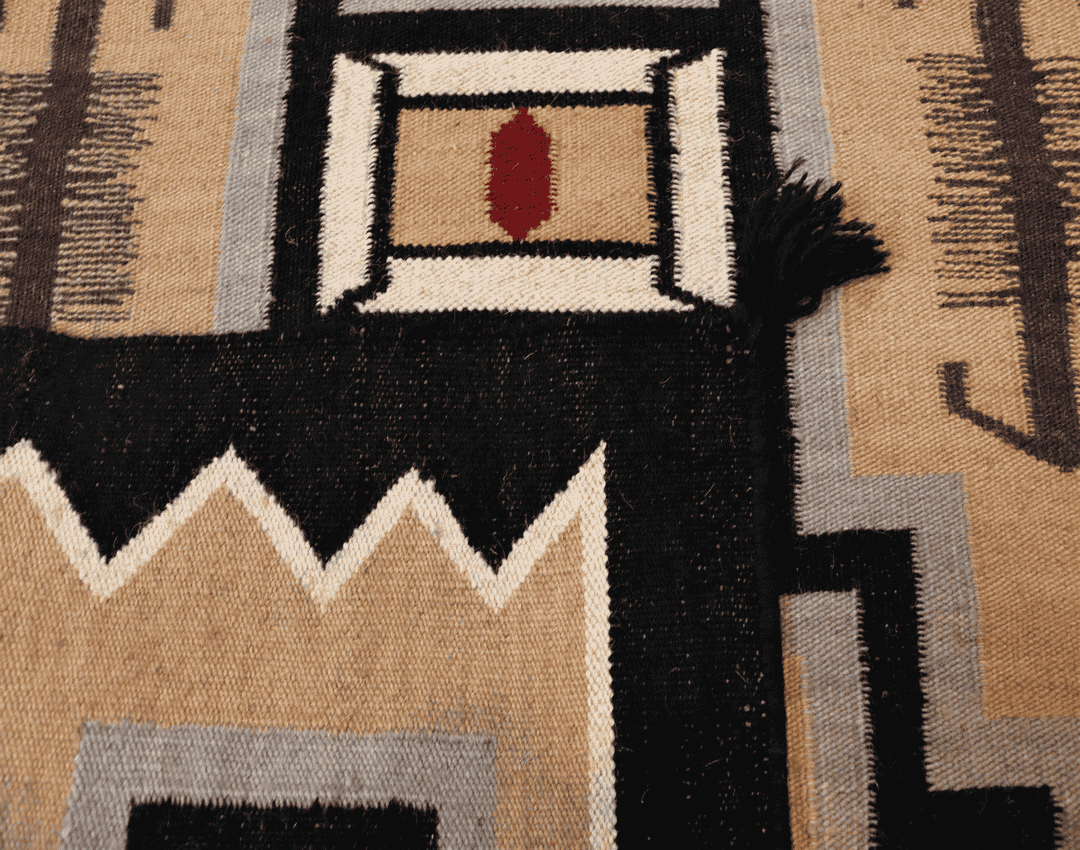 HAND WOVEN NATIVE STYLE COLLECTOR'S GRAND SOUTHWEST RUGS (NHWD)