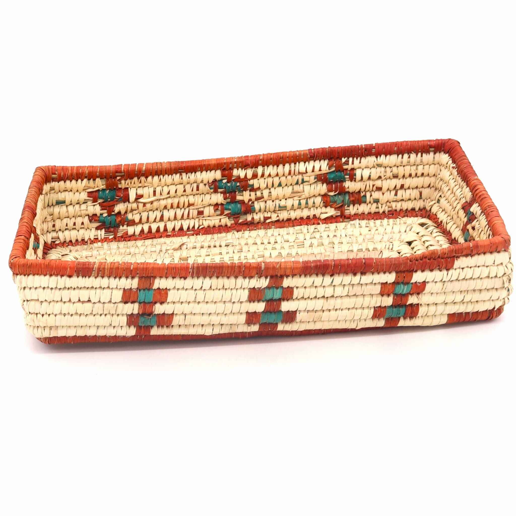HAND WOVEN SALISH BASKETS (NGAU)