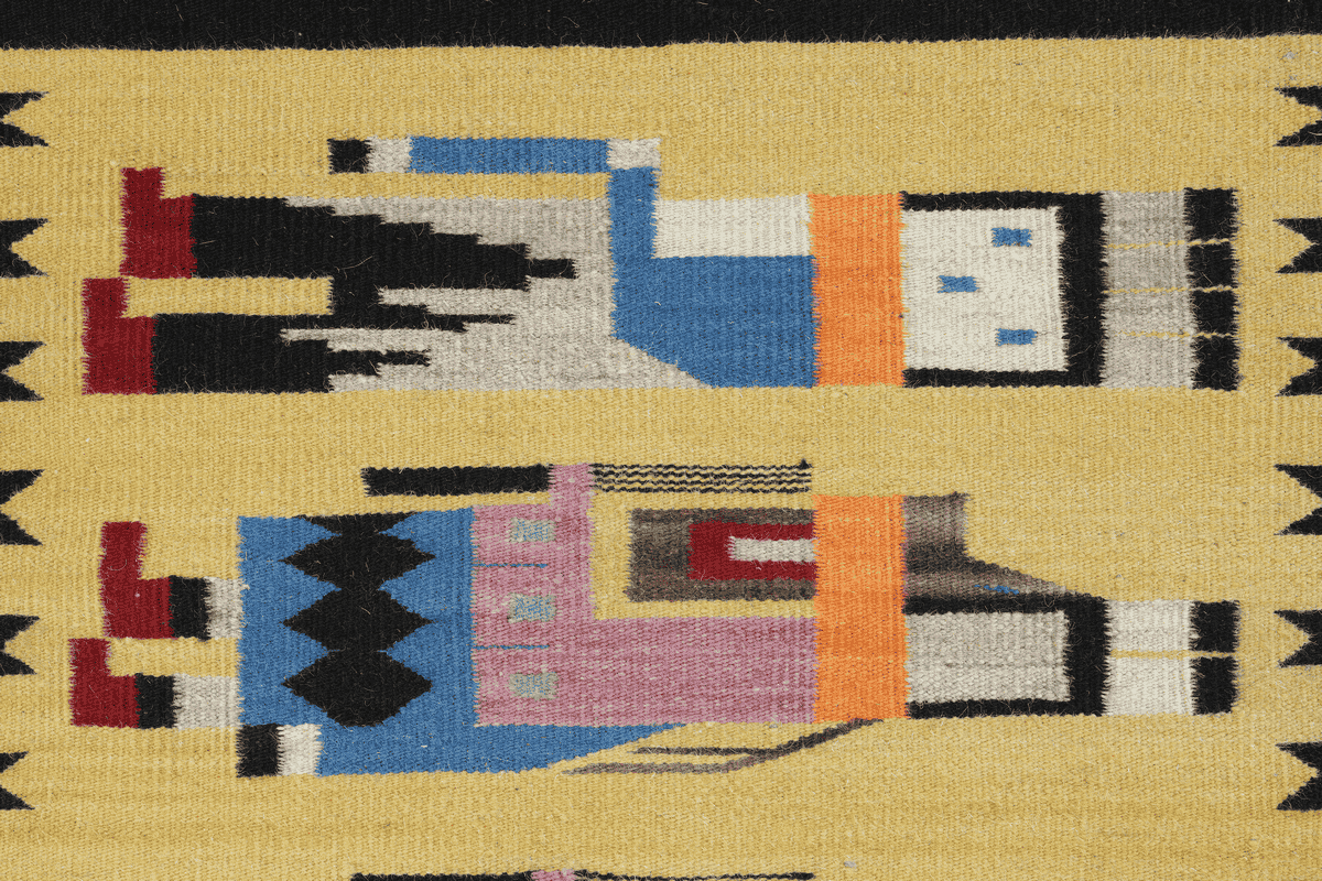 HAND WOVEN NATIVE STYLE COLLECTOR'S GRAND SOUTHWEST RUGS (NHWD)