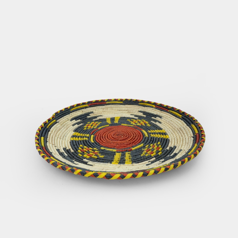 HAND WOVEN THIN FLAT BASKETS (NAKU)