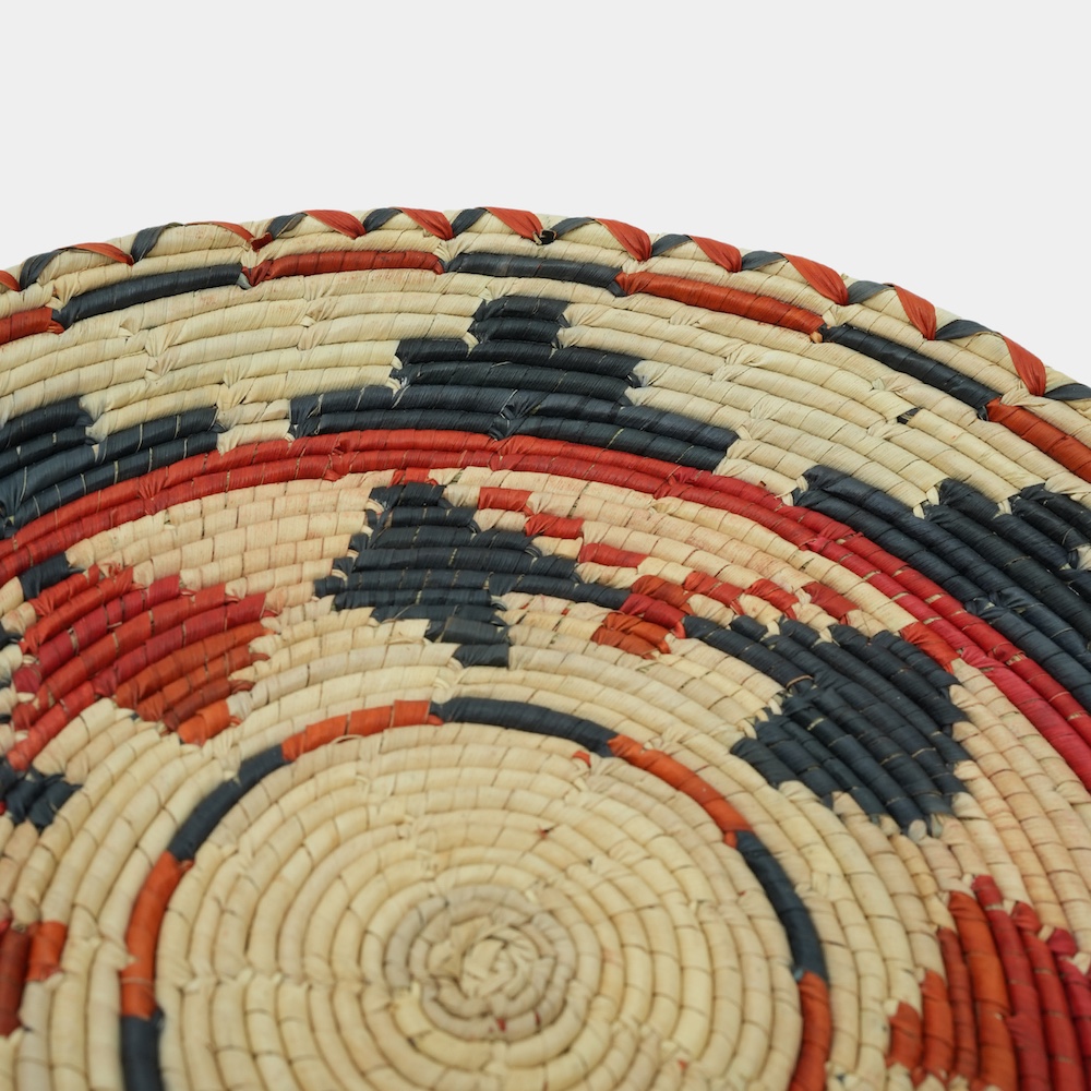 HAND WOVEN THIN FLAT BASKETS (NAKU)