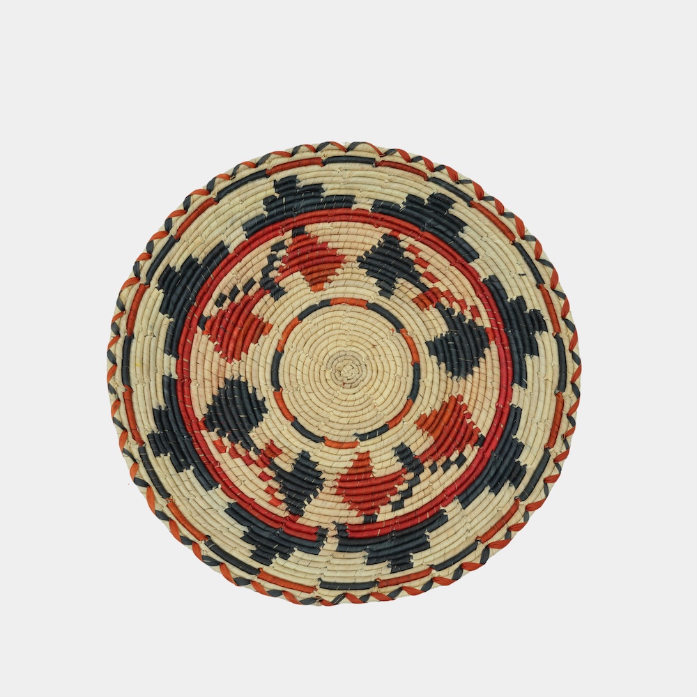 HAND WOVEN THIN FLAT BASKETS (NAKU)