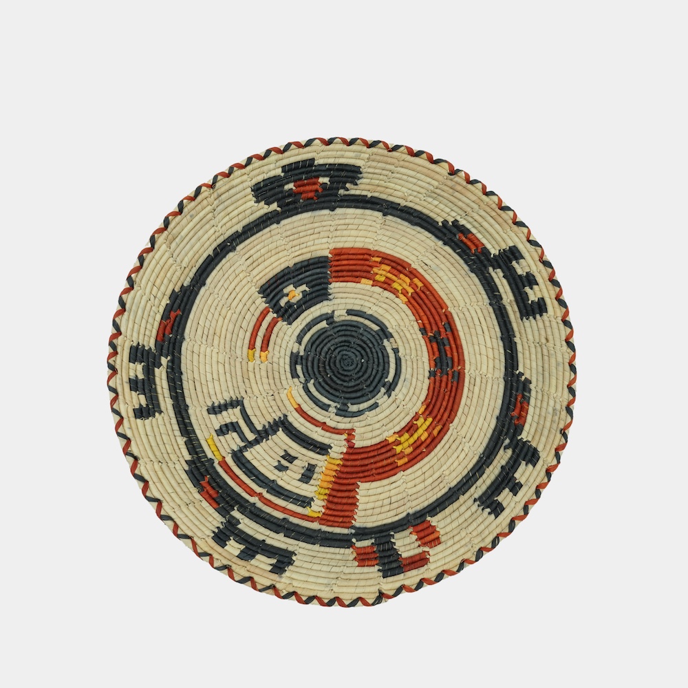 HAND WOVEN THIN FLAT BASKETS (NAKU)