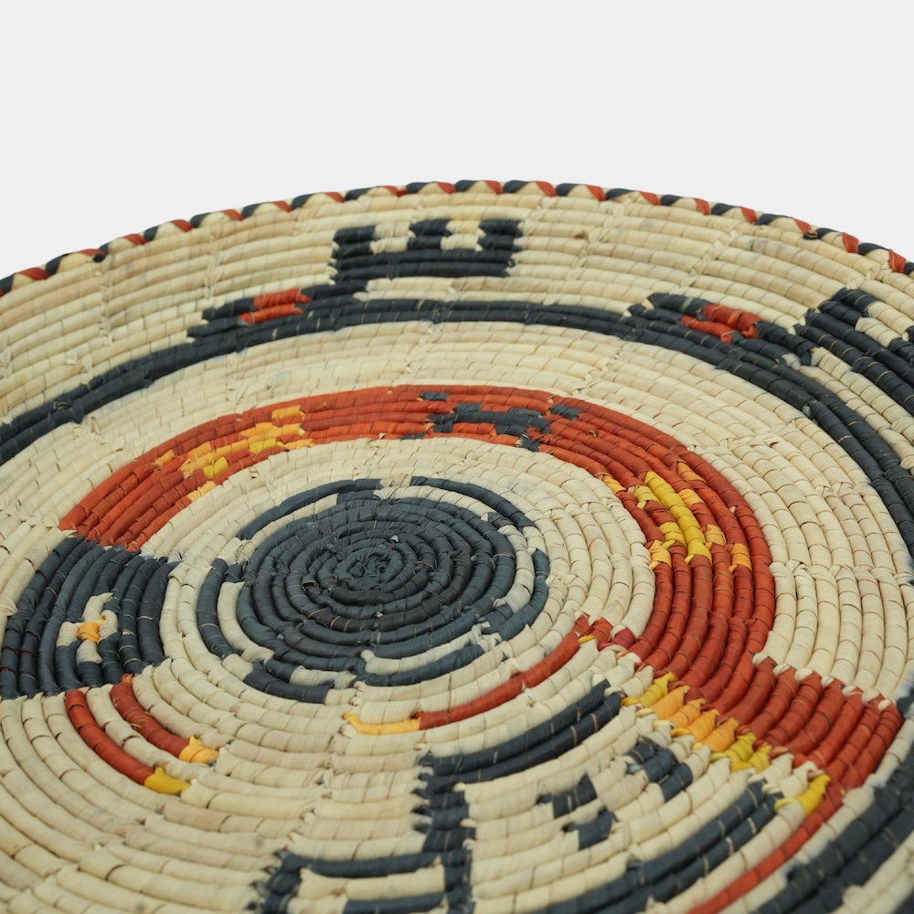 HAND WOVEN THIN FLAT BASKETS (NAKU)