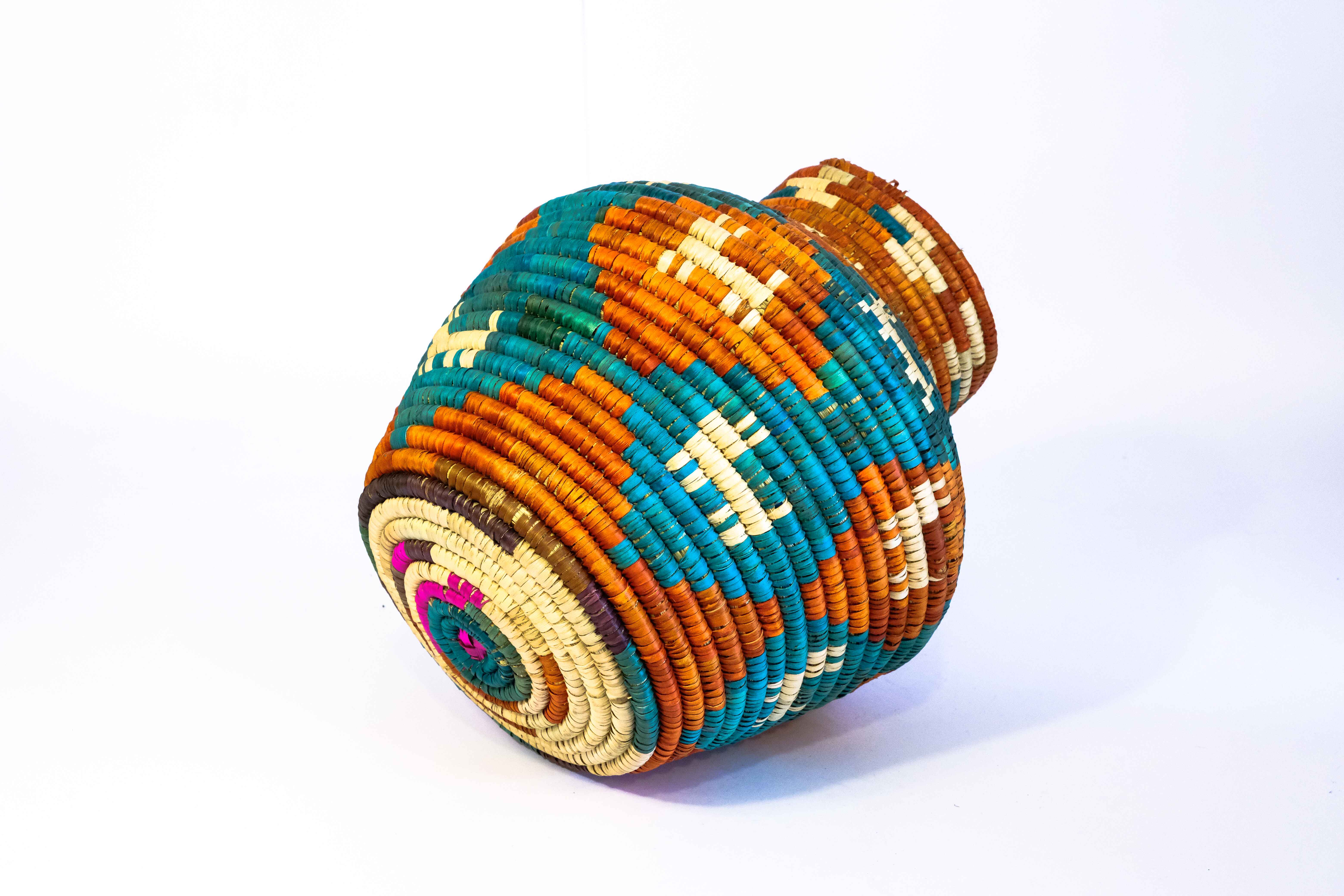 HAND WOVEN WASHOE POTTER BASKETS (NJCU)