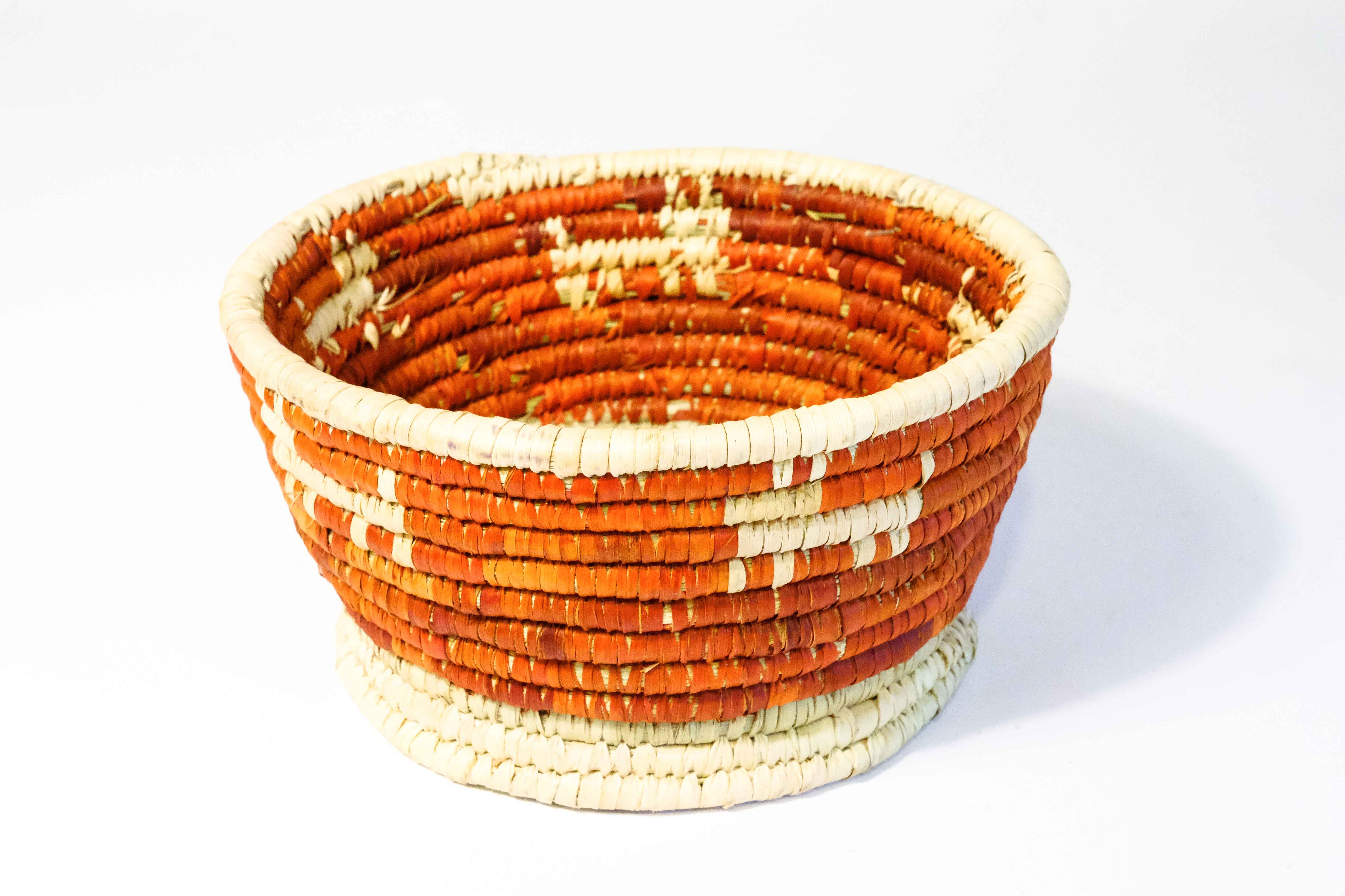 HAND WOVEN CANDY BASKETS (NBAU)