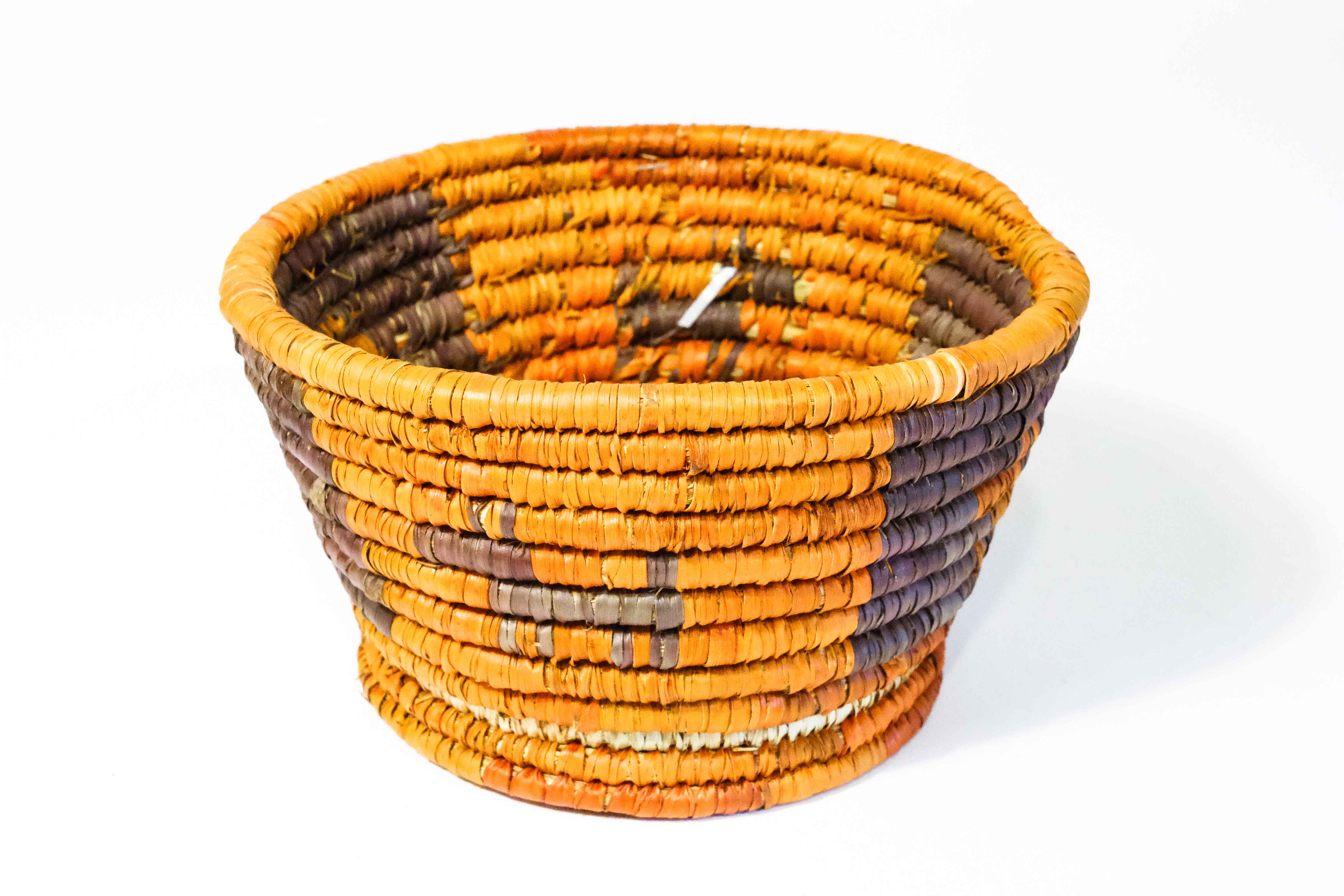 HAND WOVEN CANDY BASKETS (NBAU)