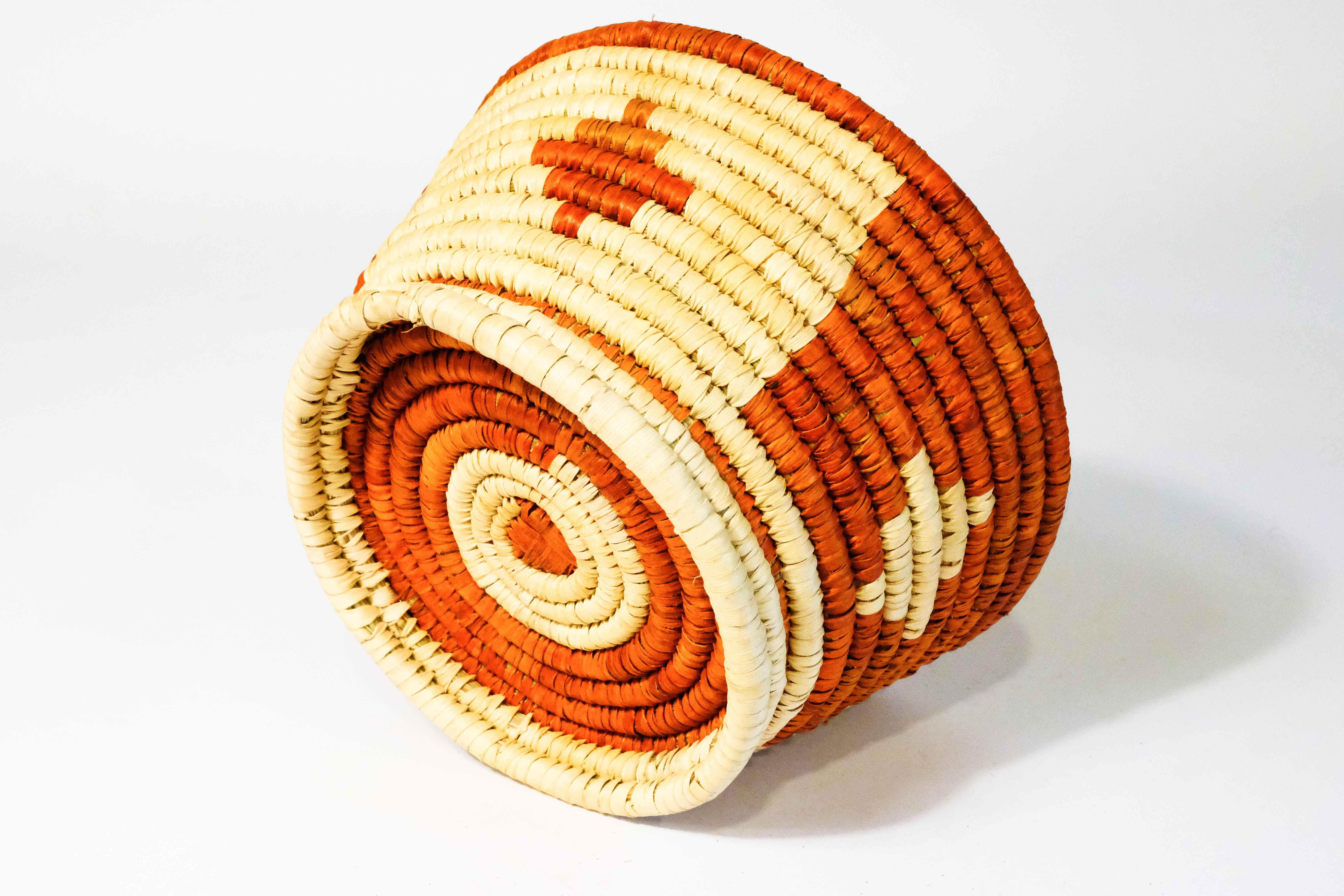 HAND WOVEN CANDY BASKETS (NBAU)
