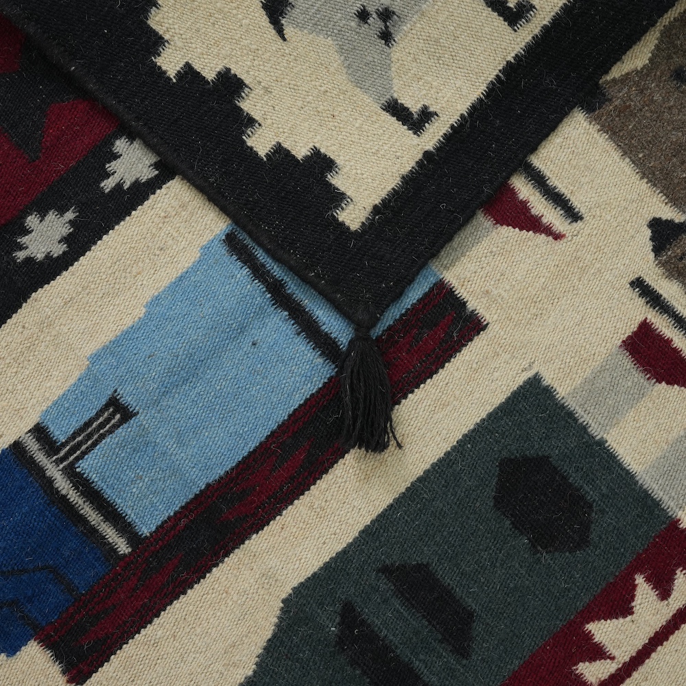 HAND WOVEN NATIVE STYLE COLLECTOR'S GRAND SOUTHWEST RUGS (NHWD)