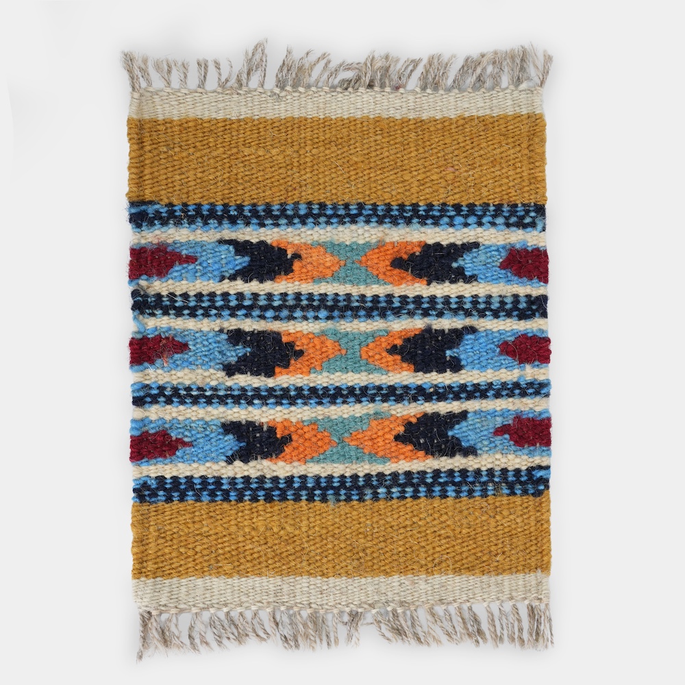 HAND WOVEN TABLE MAT
