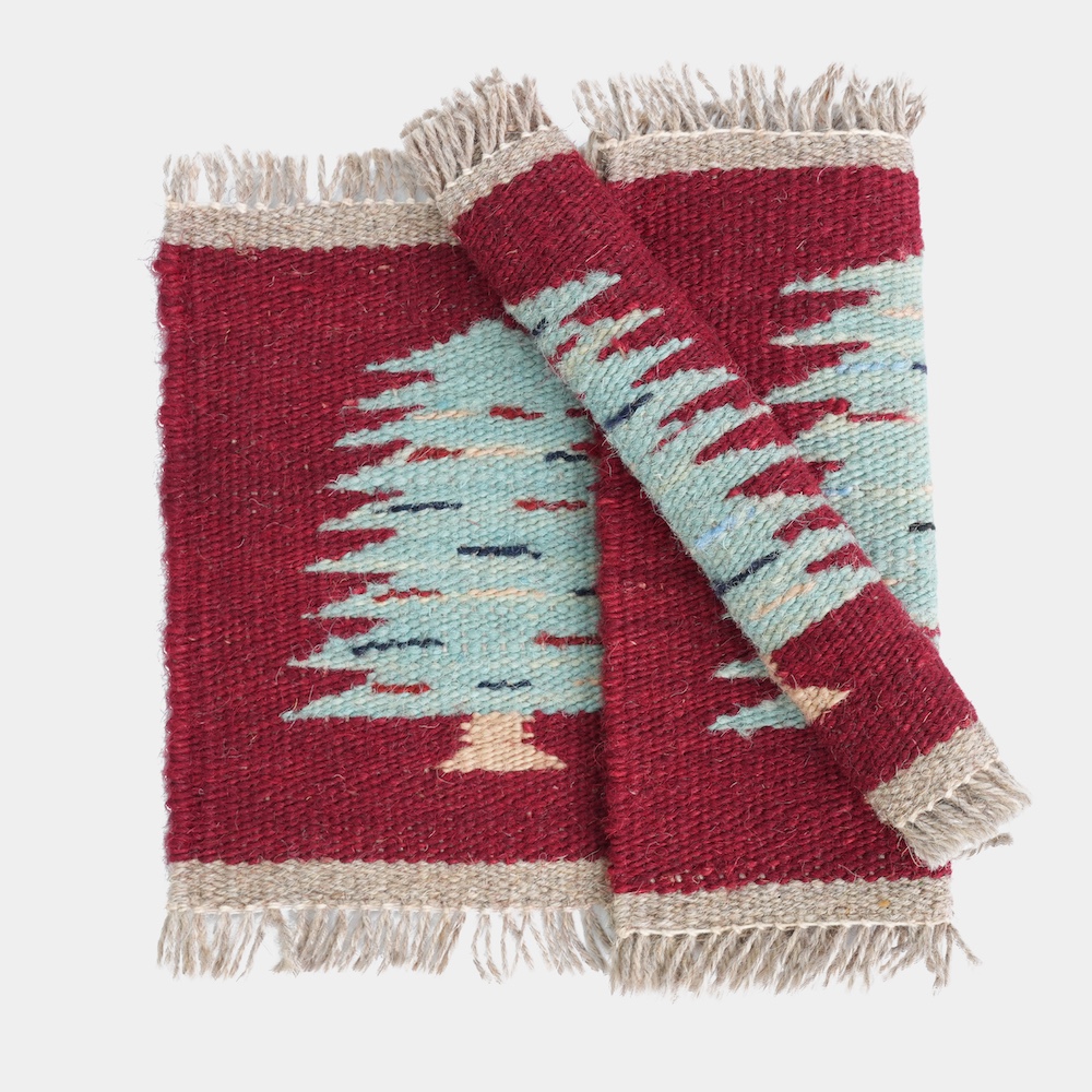 HAND WOVEN TABLE MAT