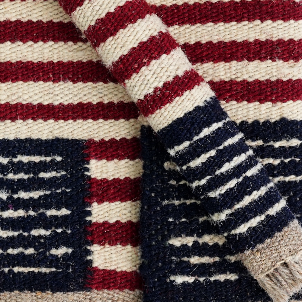 HAND WOVEN TABLE MAT