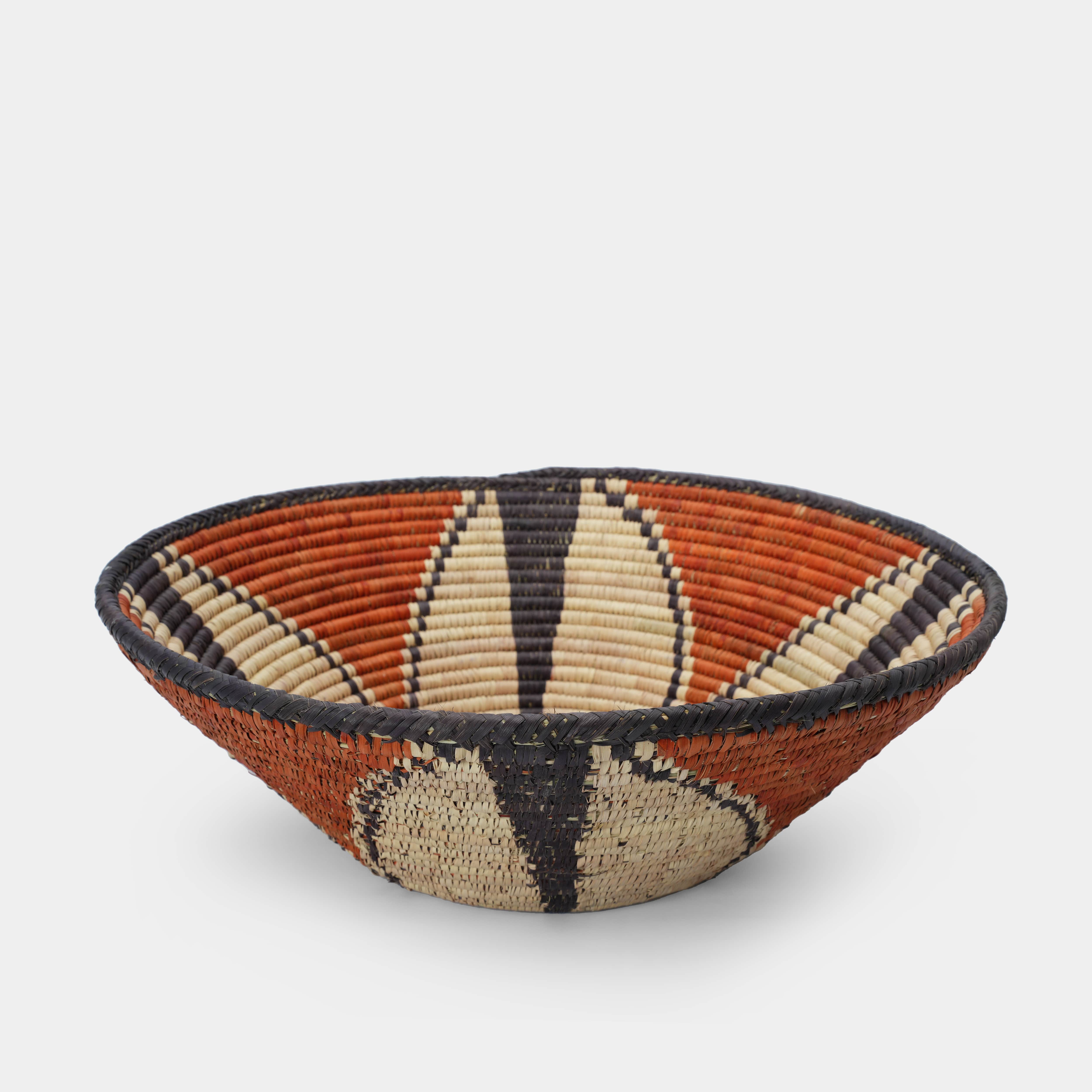 HAND WOVEN FRUIT BOWL (NHAV)
