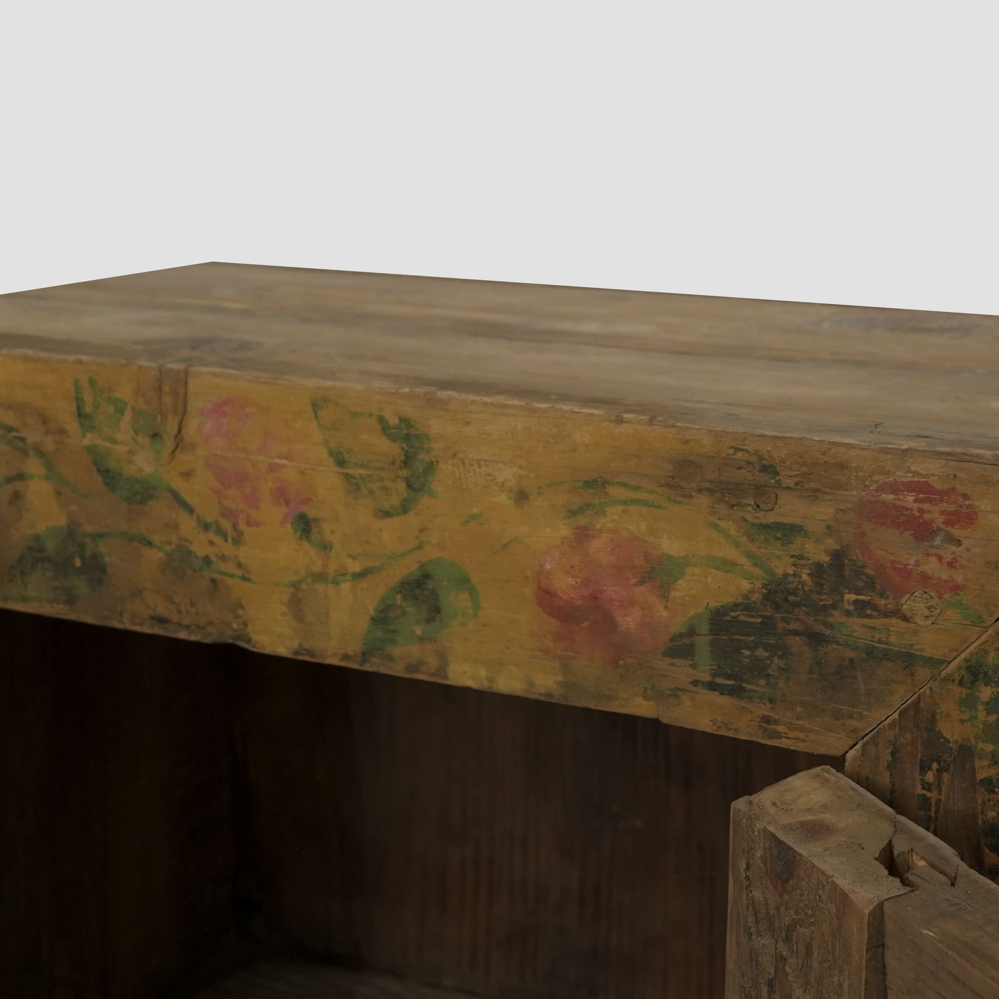 DISCOVER VINTAGE WOODEN TREASURE STRONGER CABINET