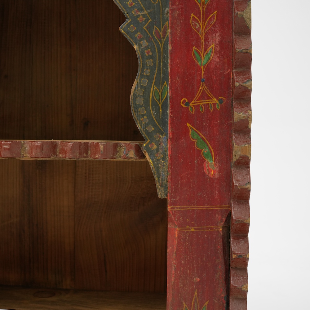 DISCOVER VINTAGE WOODEN TREASURE VILLAGE DOODLE 