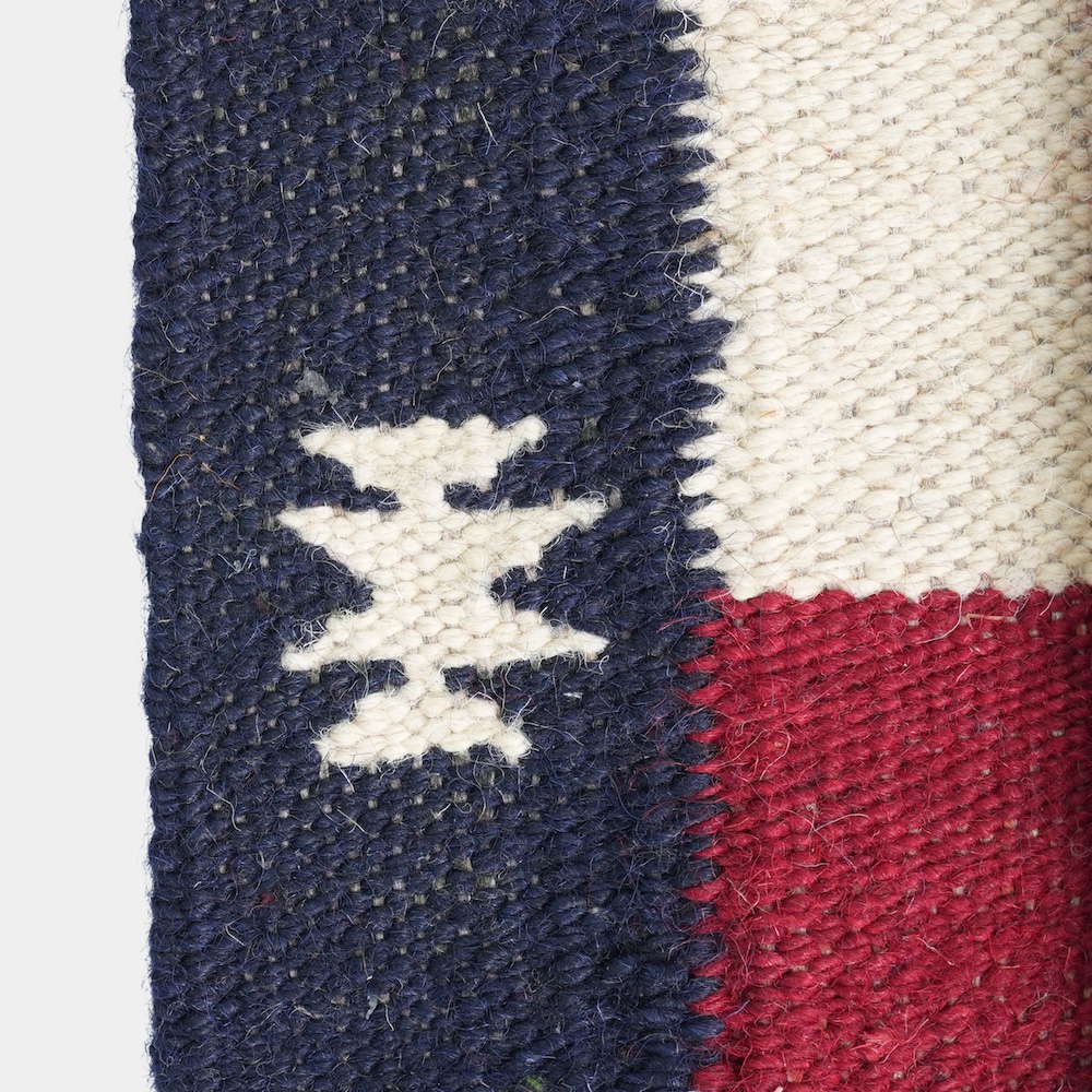 HAND WOVEN TABLE MAT