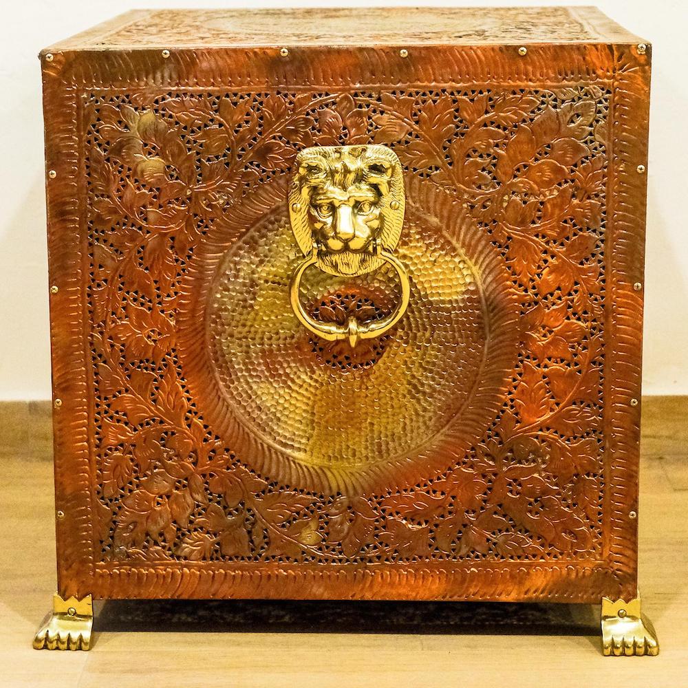 COPPER TABLE