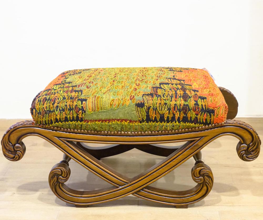 BLOCH OTTOMAN