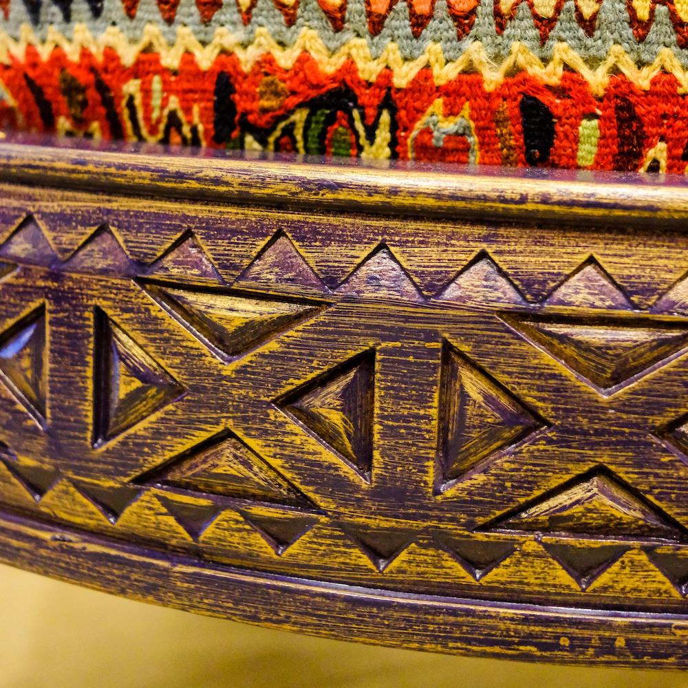 ROUND OTTOMAN